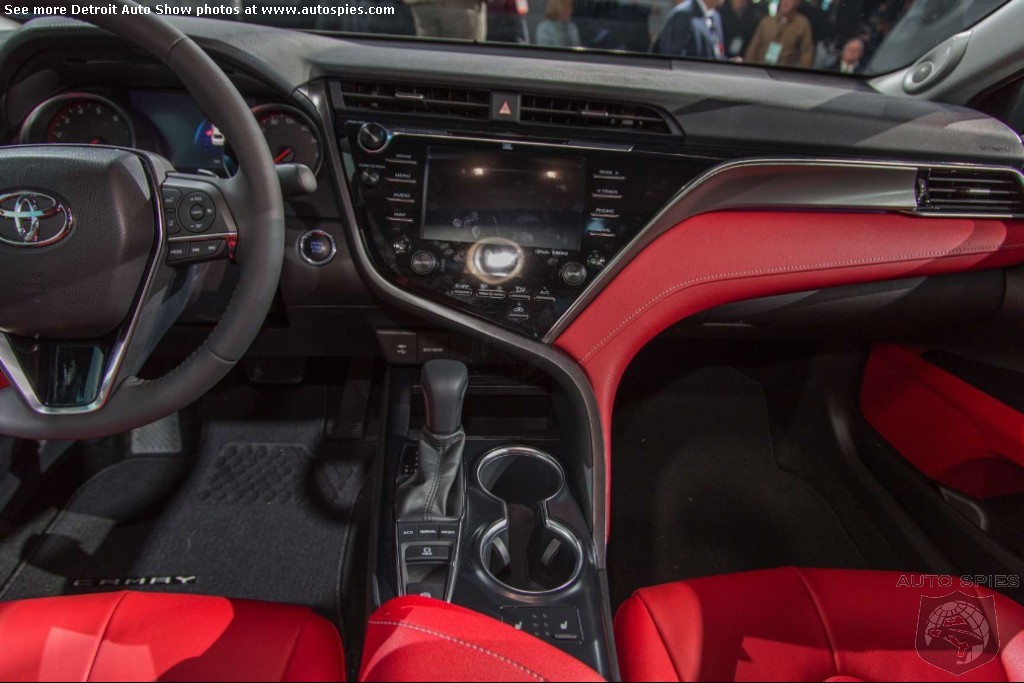 #NAIAS: The 2018 Toyota Camry's AGGRESSION Continues On The INSIDE