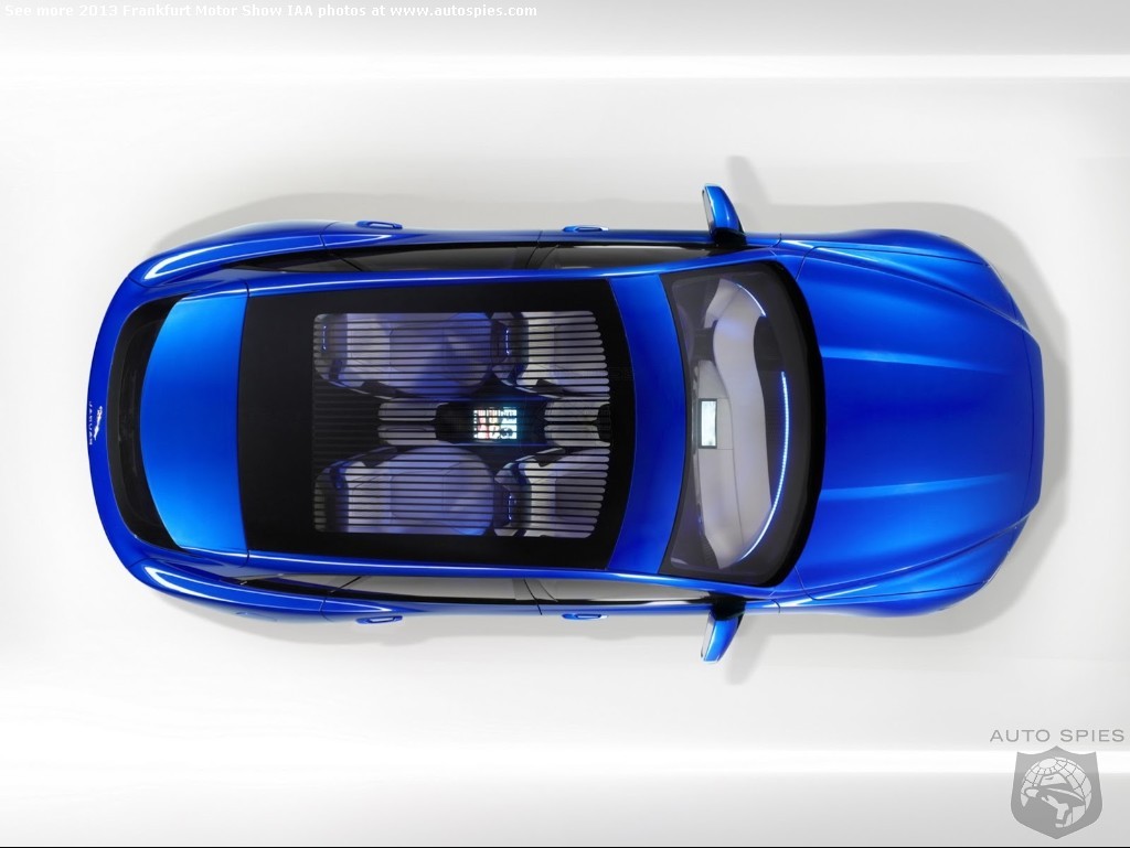 Vuele la mirada felina: nuevo Jaguar CX17