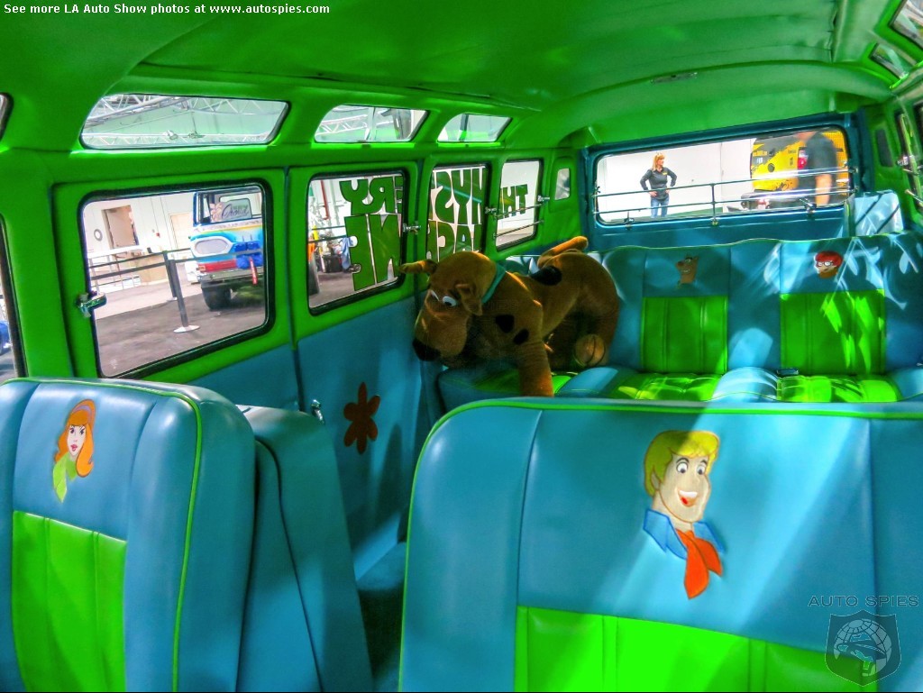 LA AUTO SHOW: Scooby Doo Fans Rejoice, The MYSTERY MACHINE Is Ready To