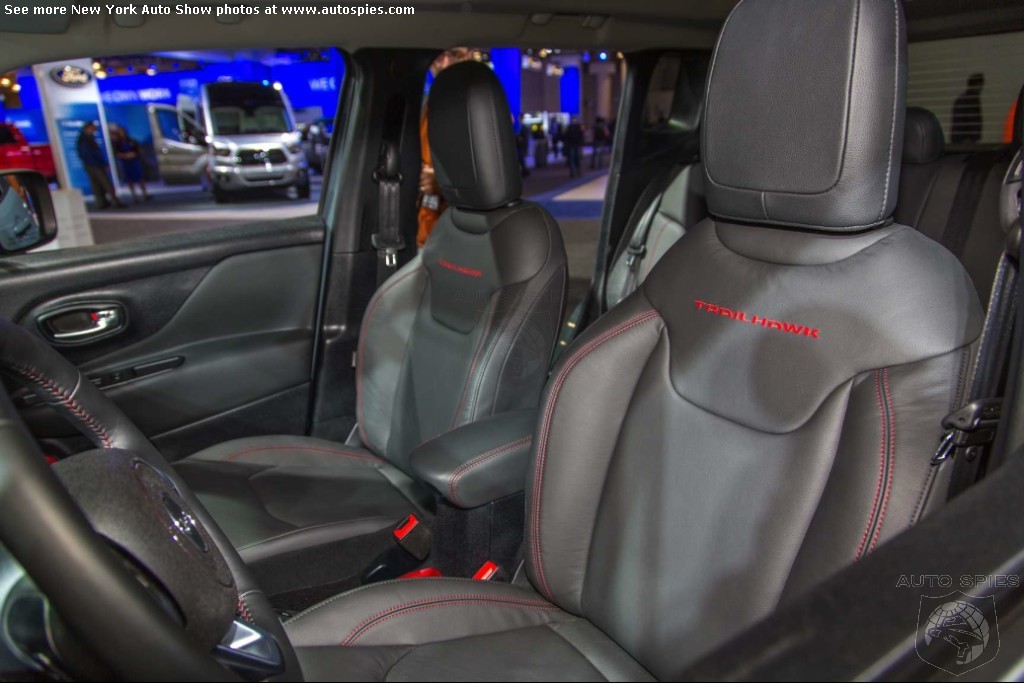 NEW YORK AUTO SHOW: You've Seen The EXTERIOR, NOW See The INTERIOR Of The  2015 Jeep Renegade — Check Out The DETAILS! - AutoSpies Auto News